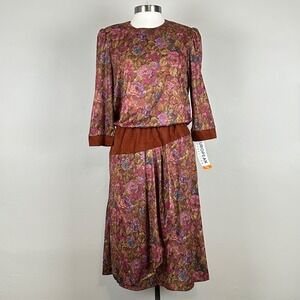 Vintage Dress Women 12 Prairie Grannycore Cottagecore Modest Floral Tapestry